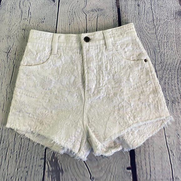 Free People Etienne Field Embroidered Cutoffs Denim Shorts - Picture 3 of 8